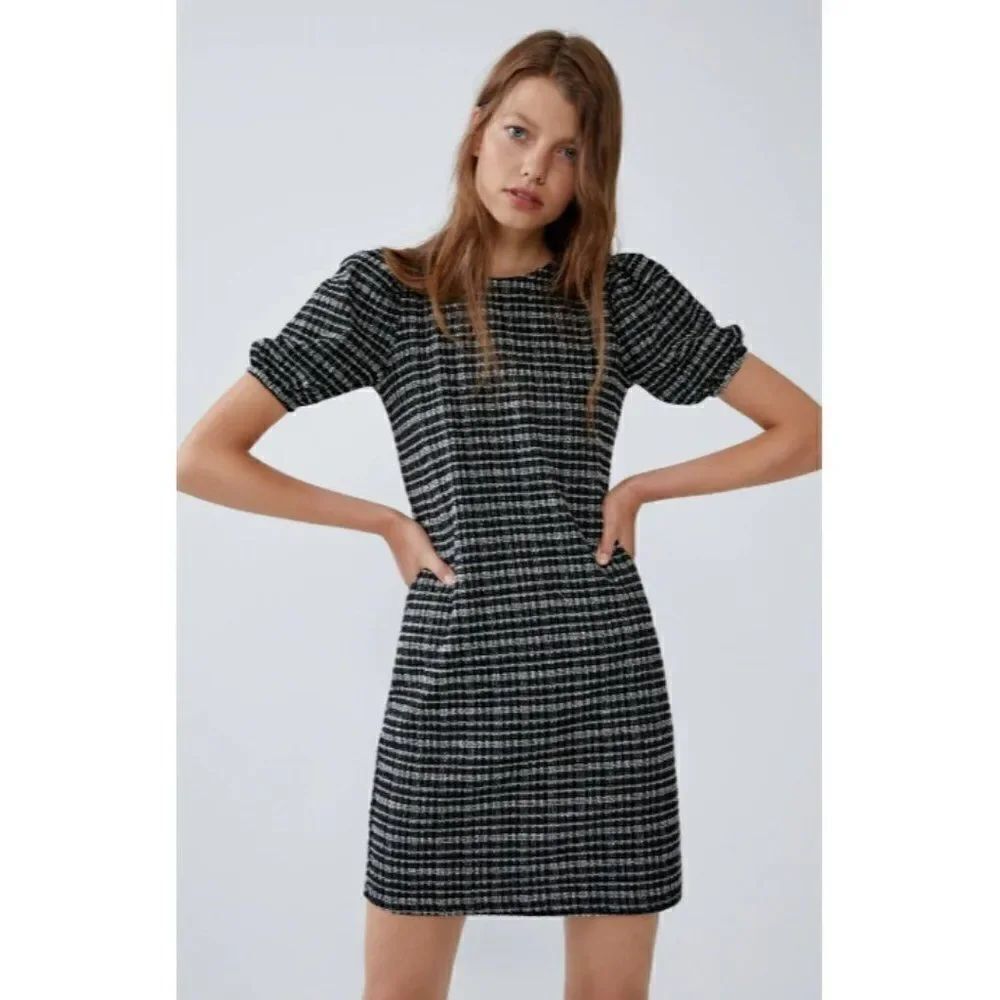 Zara Women Voluminous Dress S Black White Short
